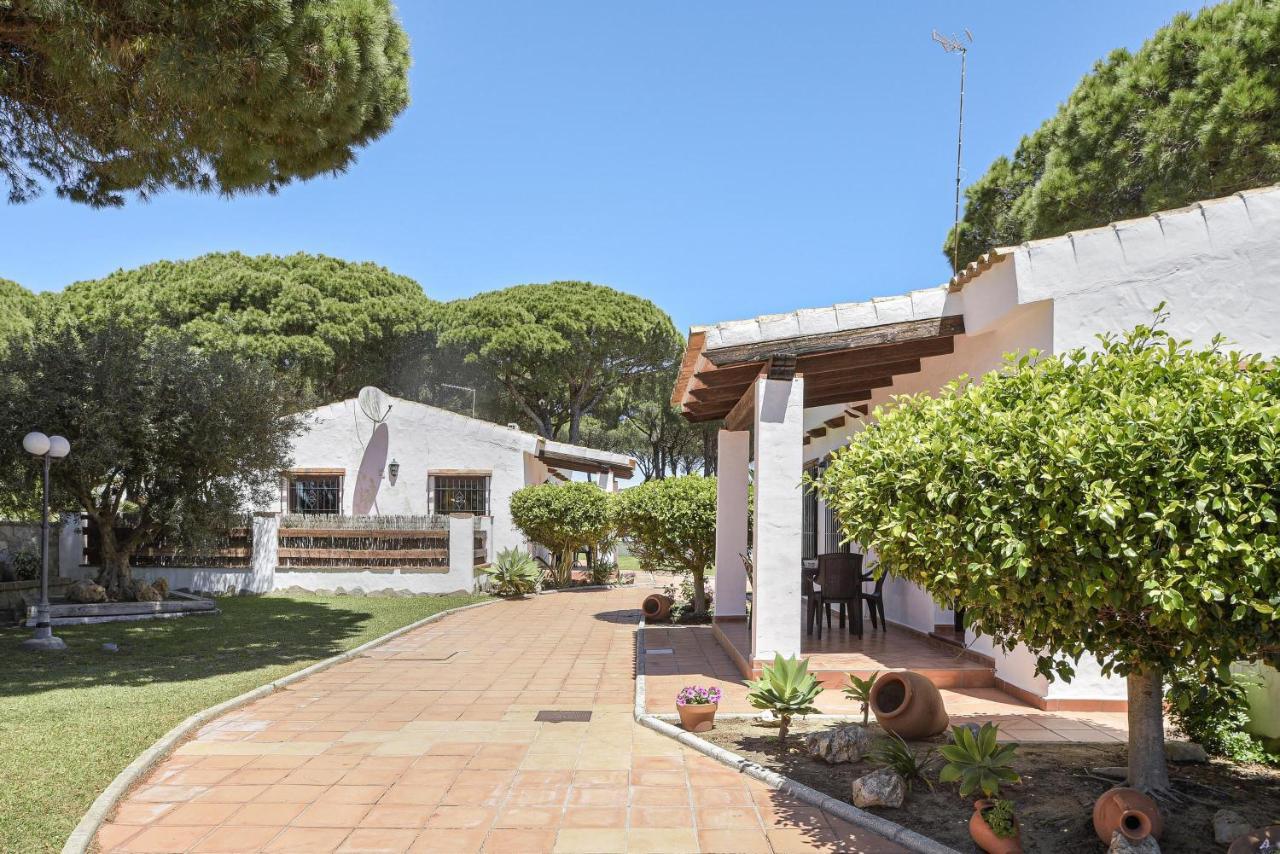 Villa Su Ilusion Solo Familias Conil De La Frontera Bagian luar foto